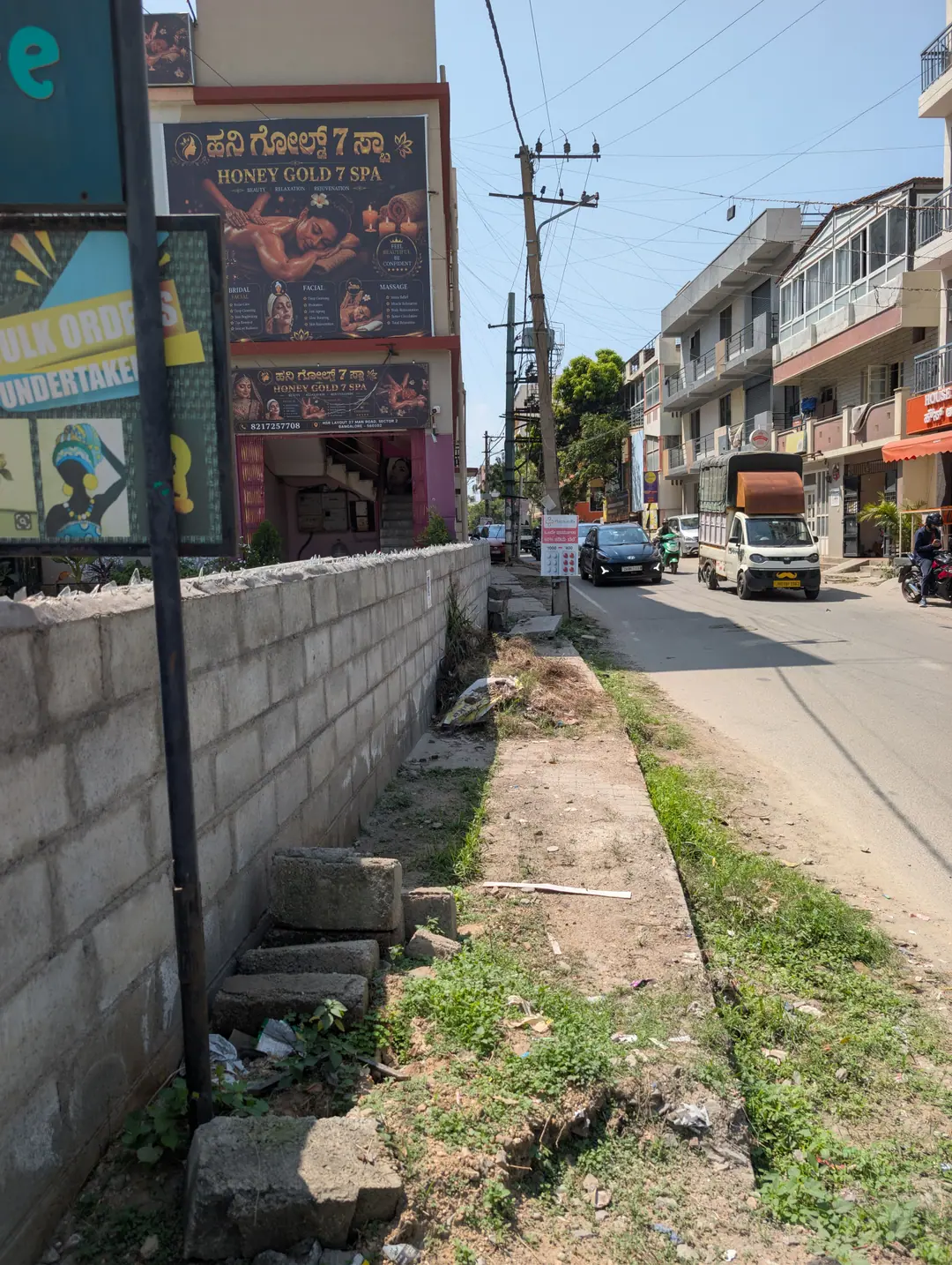 The footpath gives up beside the wall, 10 Oct 2026